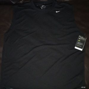 *Brand New* Men’s Sz XL Black Nike No Sleeve Shirt